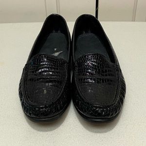 SAS Black Croc-Embossed Patent Leather Loafers